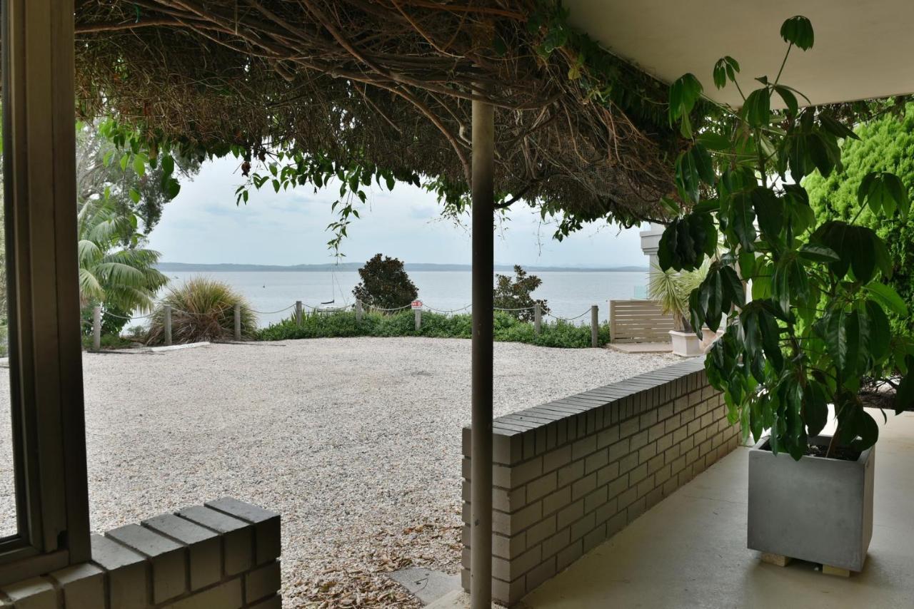 Dutchies Motel Nelson Bay & Dutchmans Beach Apartments 외부 사진