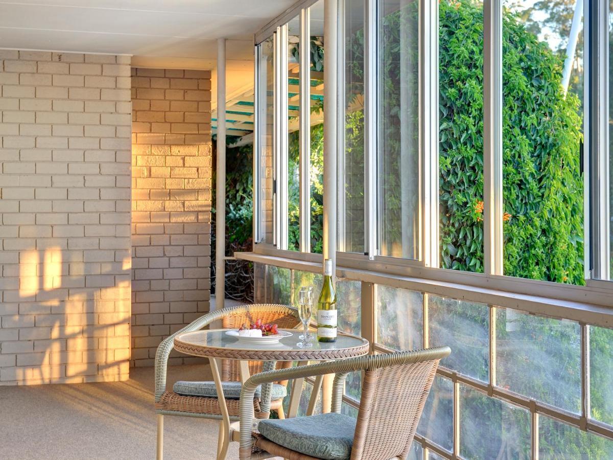Dutchies Motel Nelson Bay & Dutchmans Beach Apartments 외부 사진